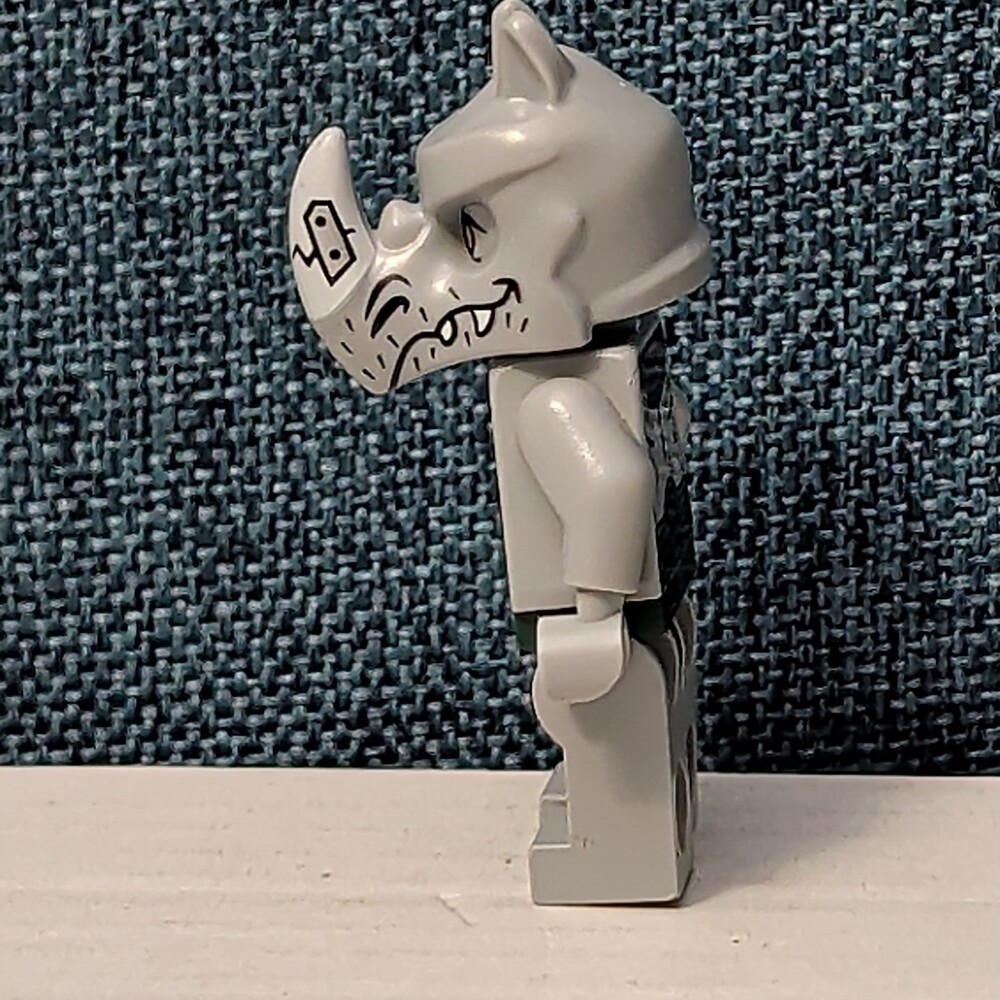 LEGO Legends of Chima RINONA Minifigure | Rhino Tribe loc060 | Retired 70131 - Picture 15 of 16
